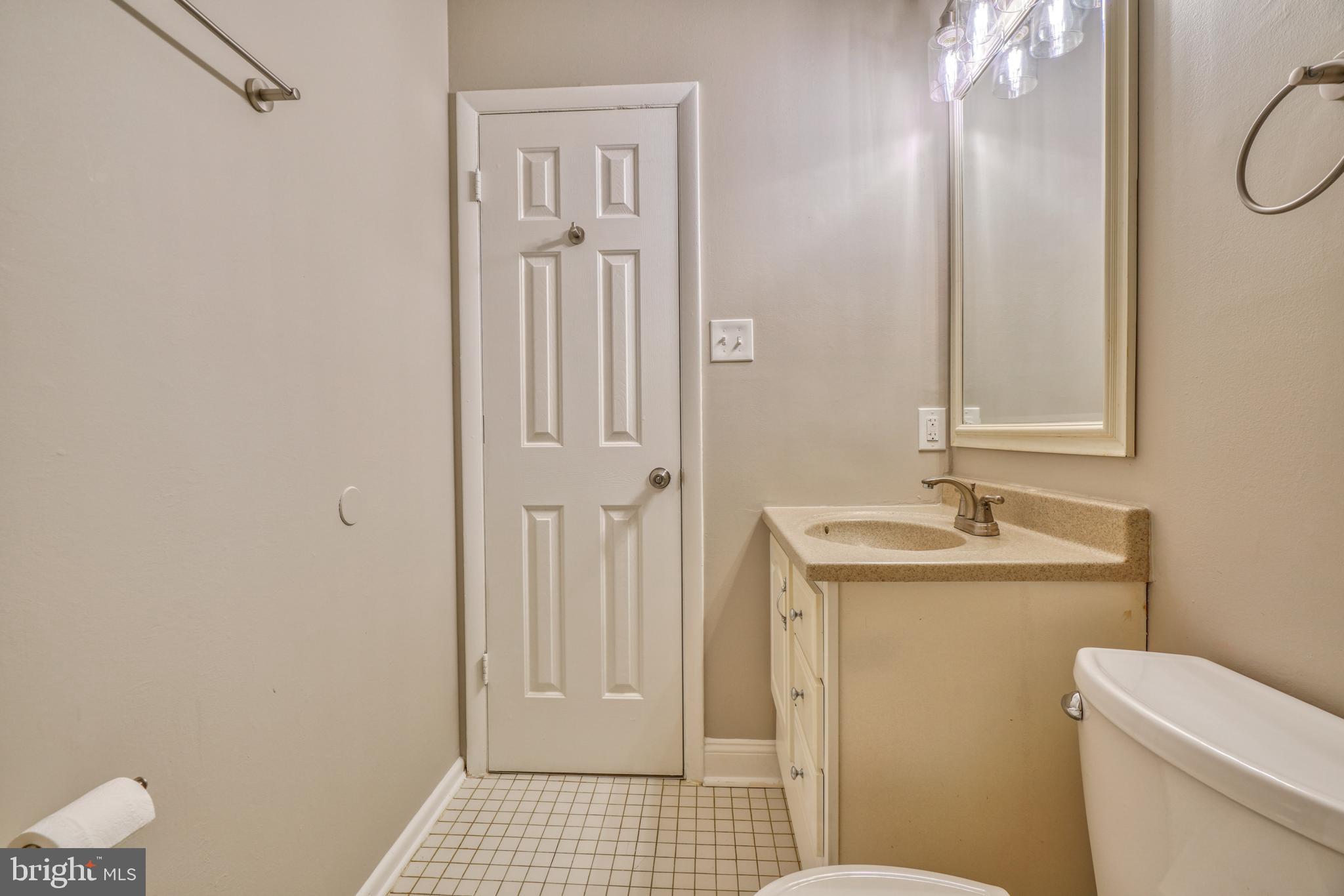 WHISPERING WOODS - Residential