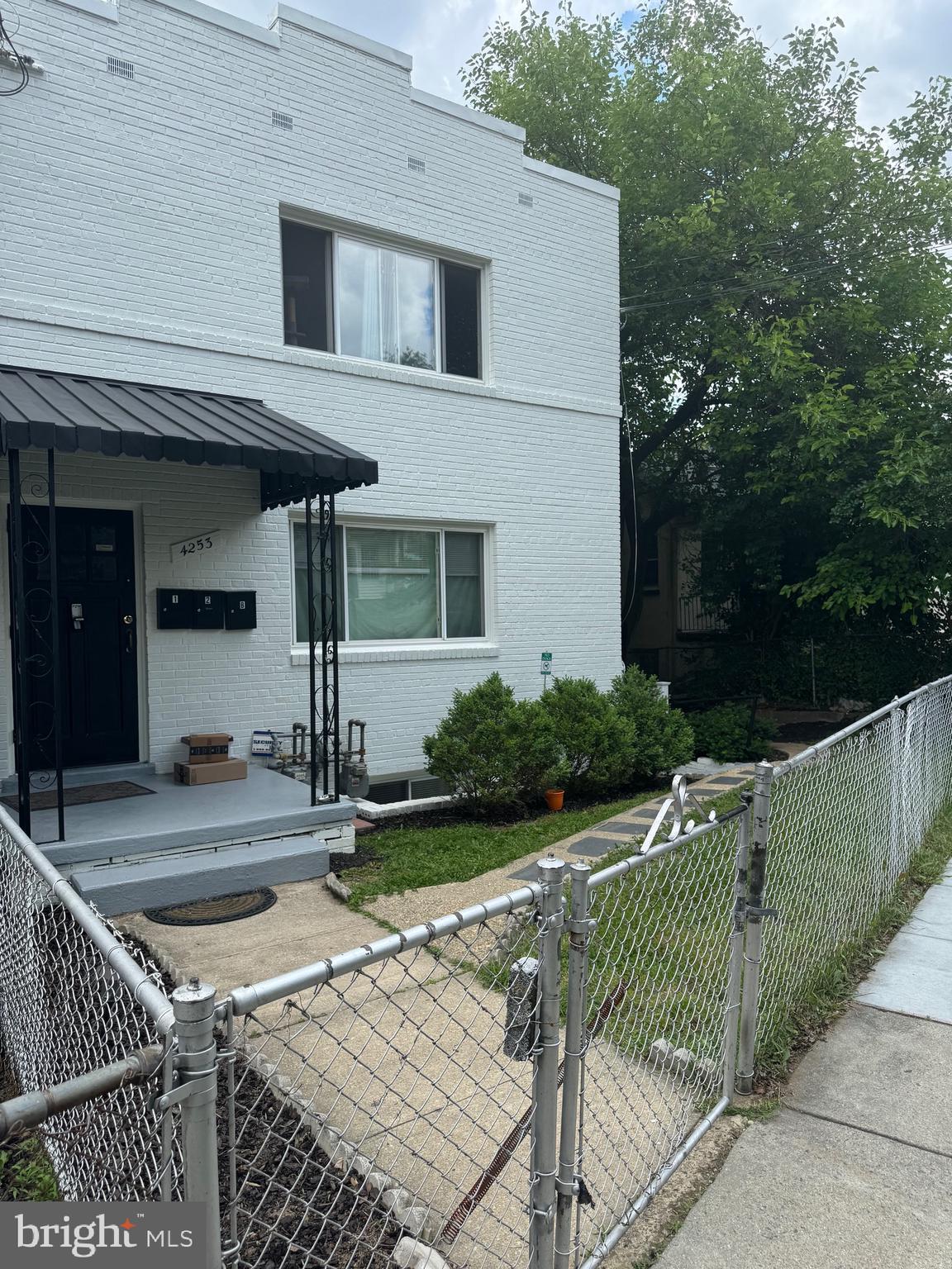 4253 BROOKS STREET NE 1