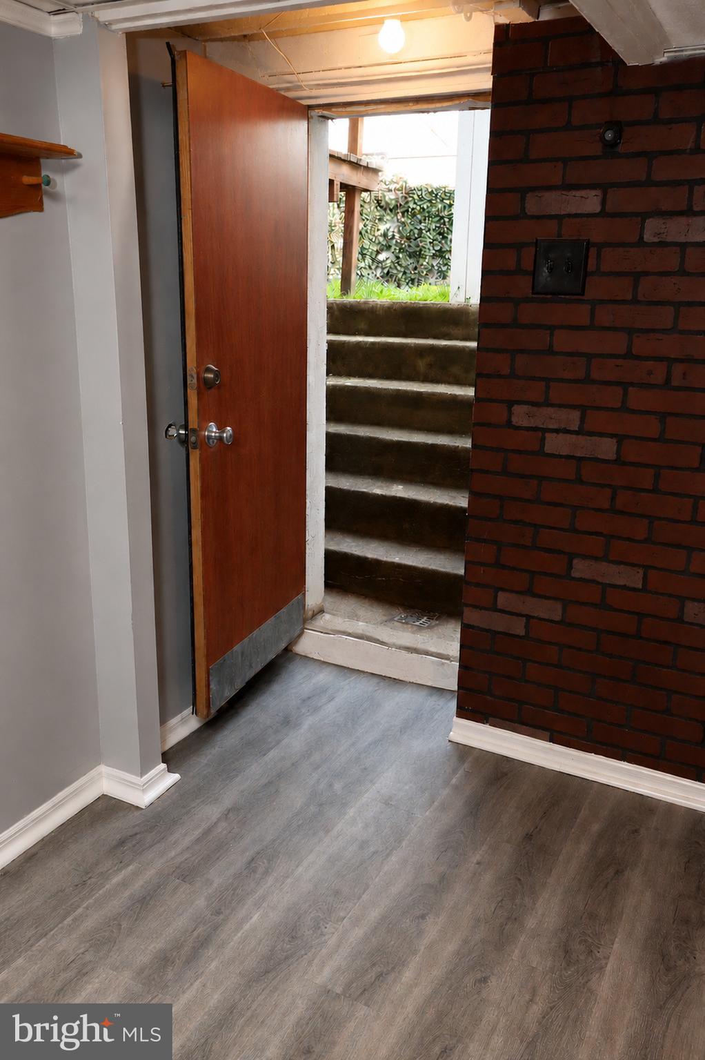 STONEHURST - Residential