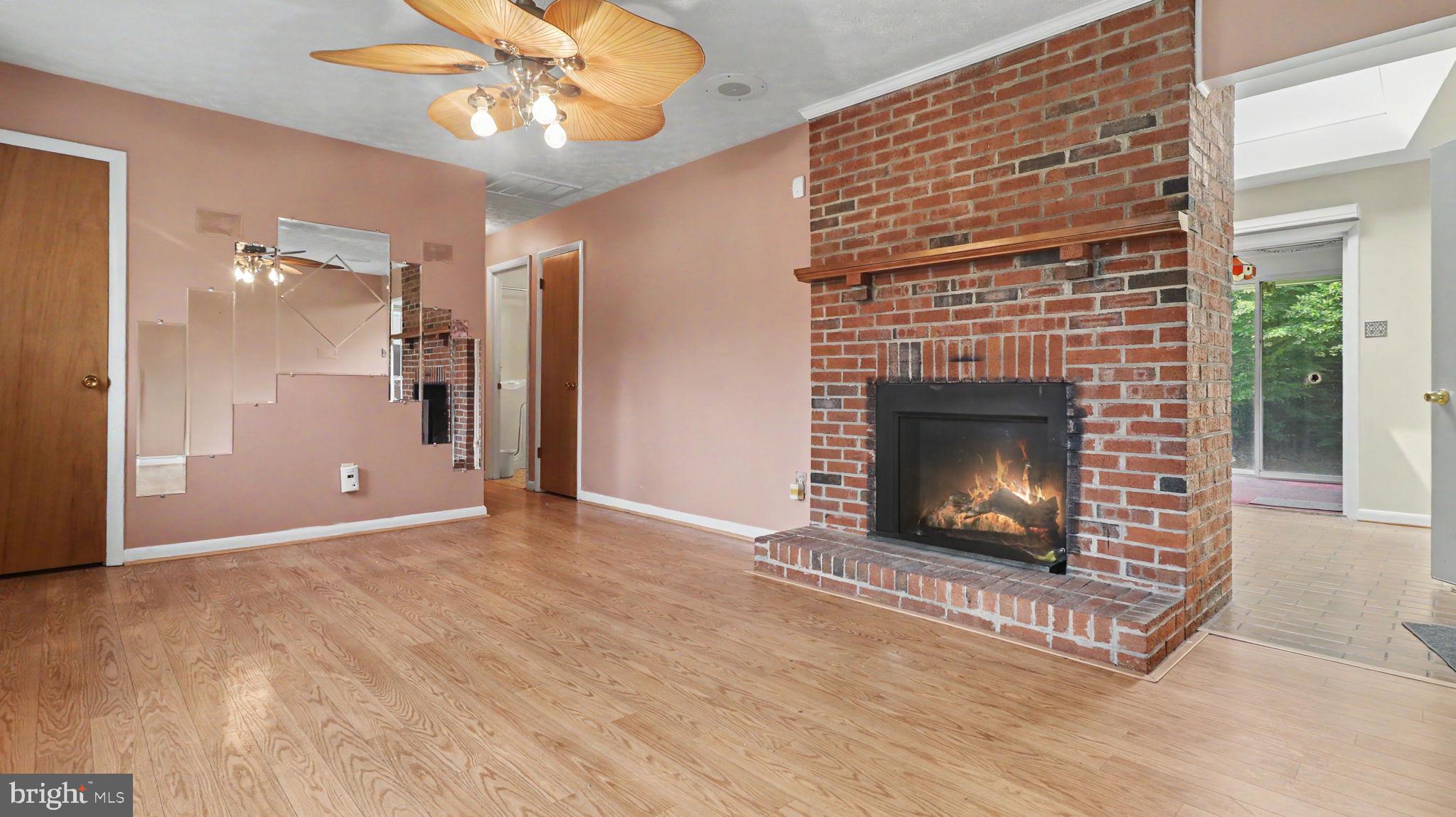 6875 MYERS DRIVE
