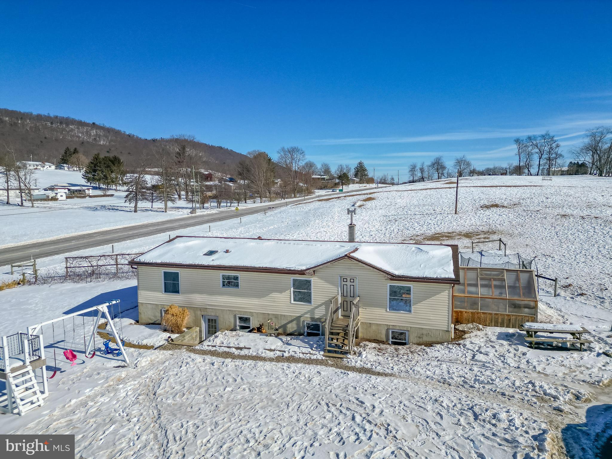 2674 JACKSONVILLE ROAD