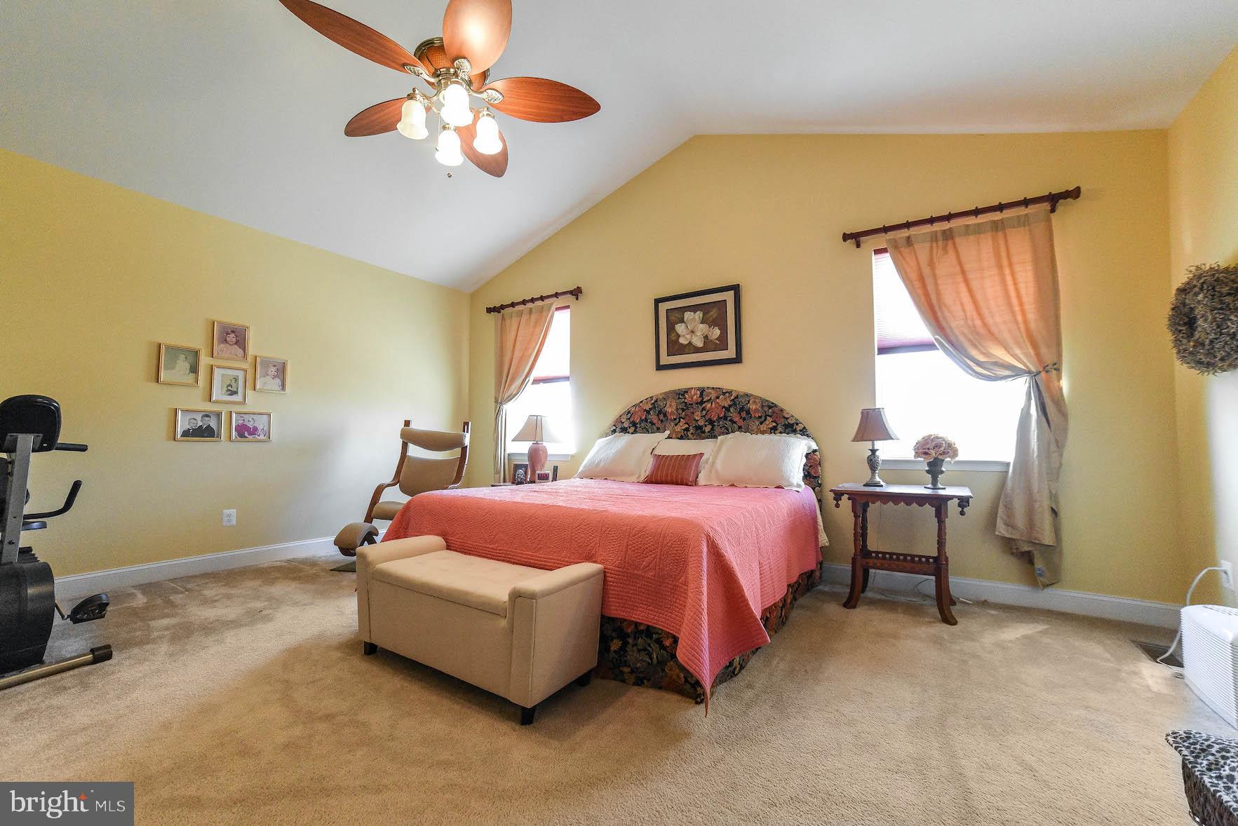 SINGLETREE - Residential