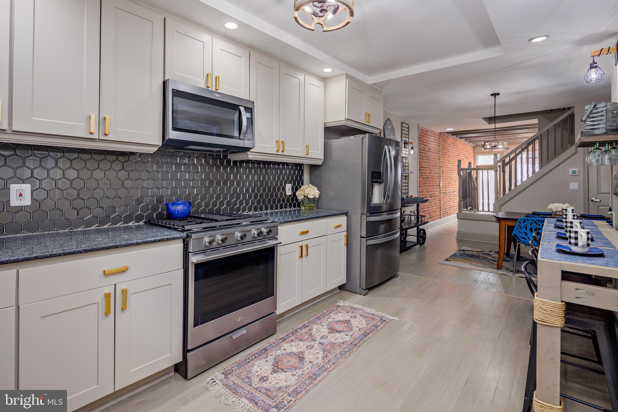 CANTON - Residential