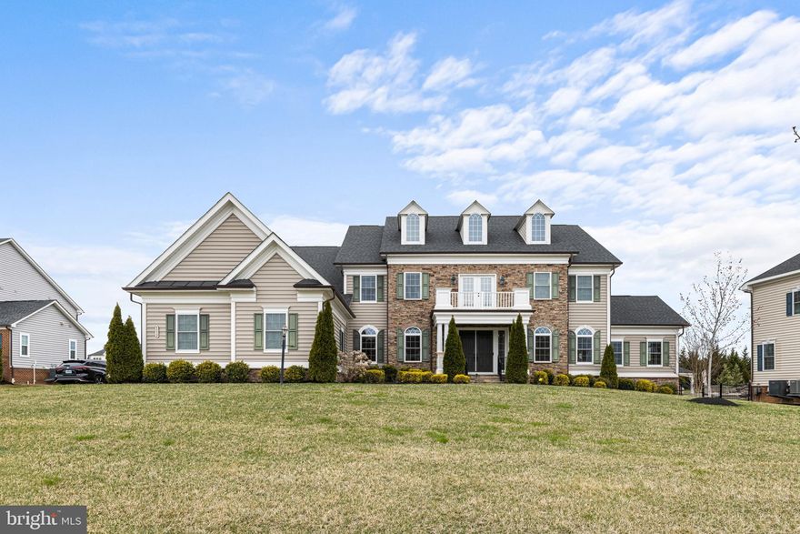 Furniture is included but optional, call LA or text with questions.