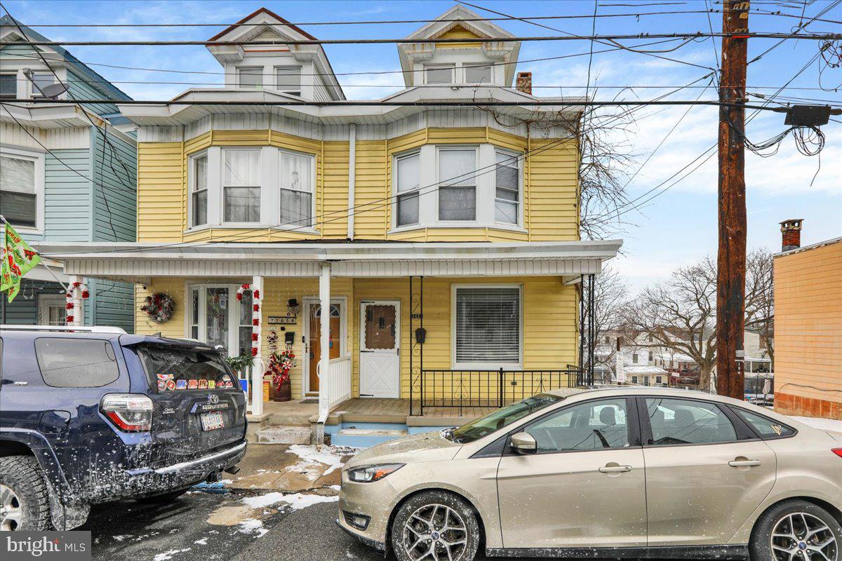 1652 W NORWEGIAN STREET