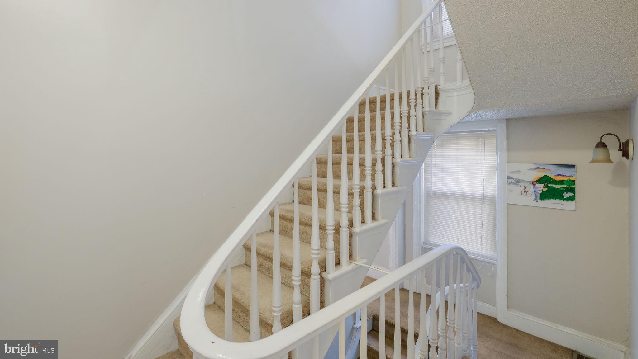 NORRISTOWN - Residential