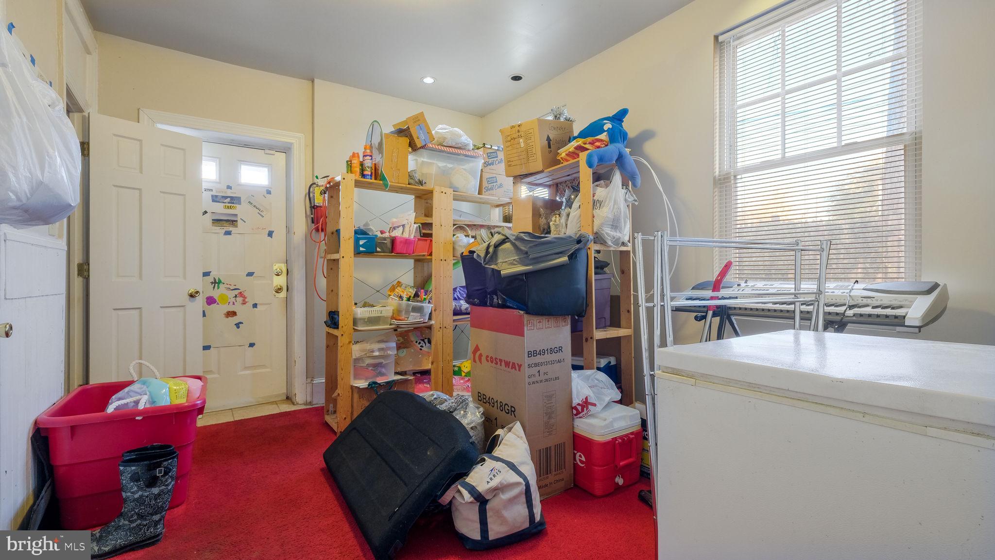 NORRISTOWN - Residential