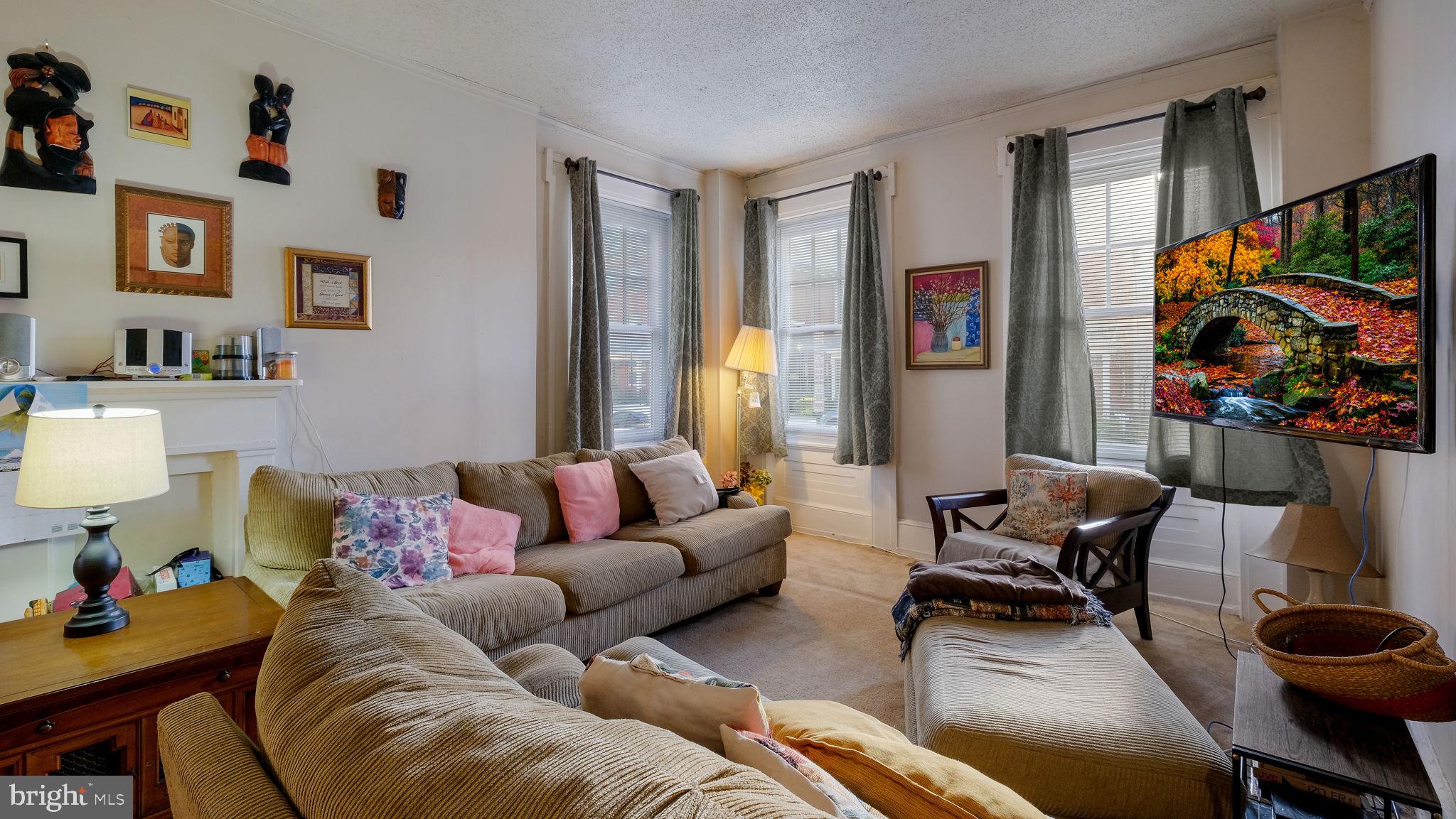 NORRISTOWN - Residential