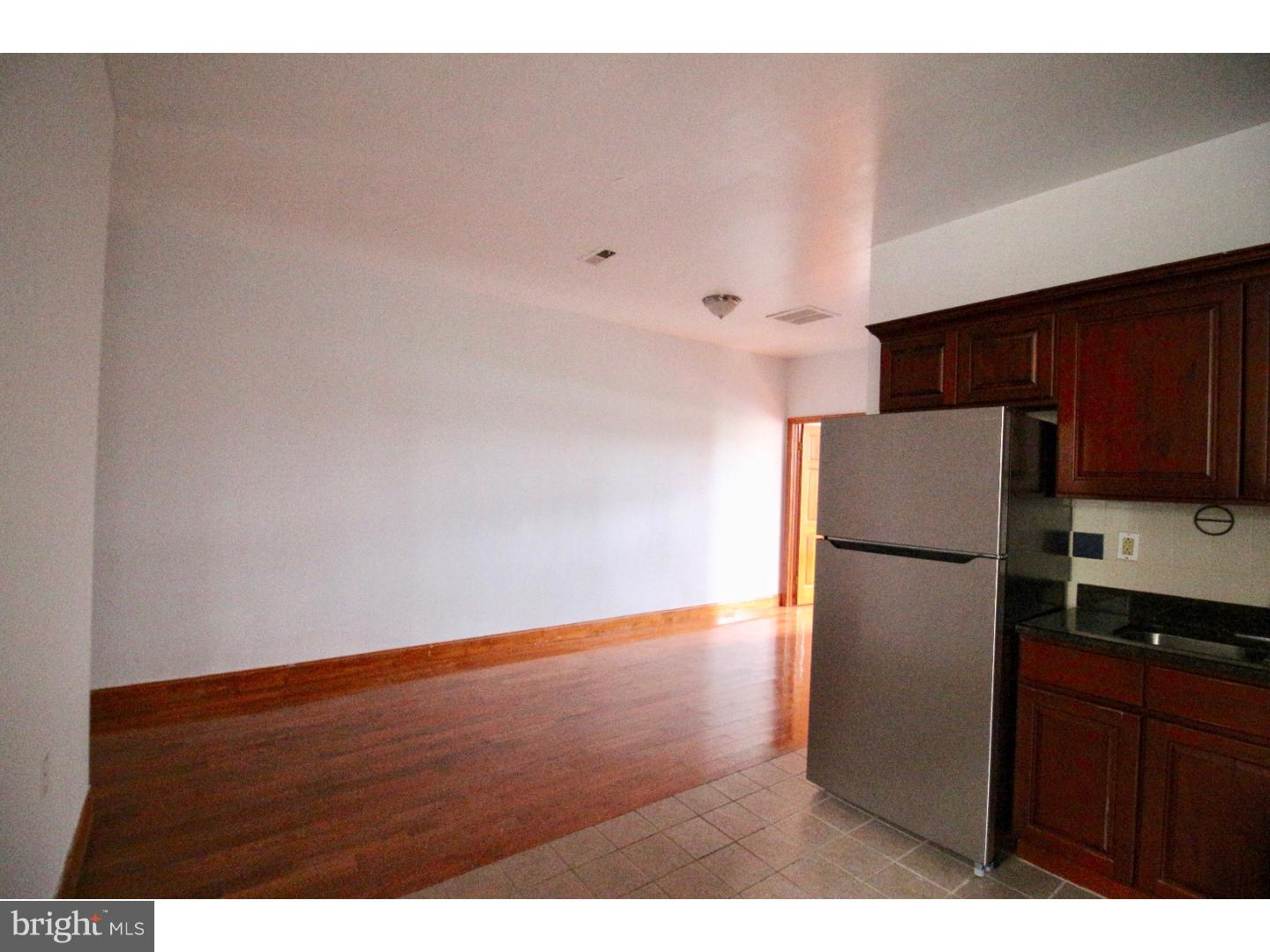 WEST POPLAR - Residential Lease