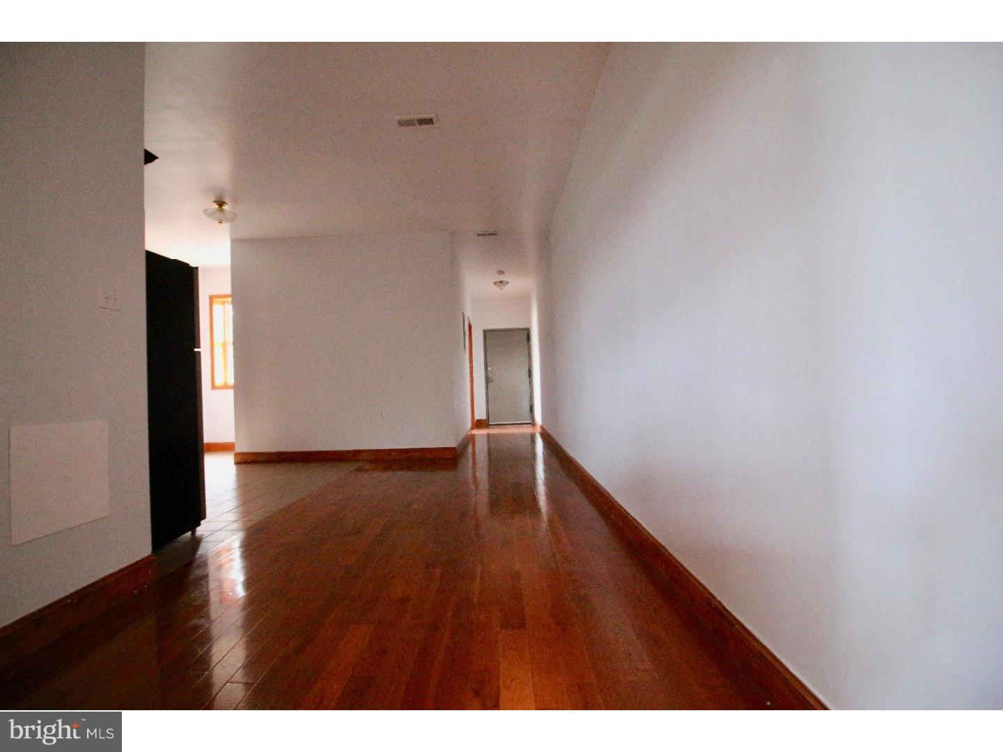 WEST POPLAR - Residential Lease
