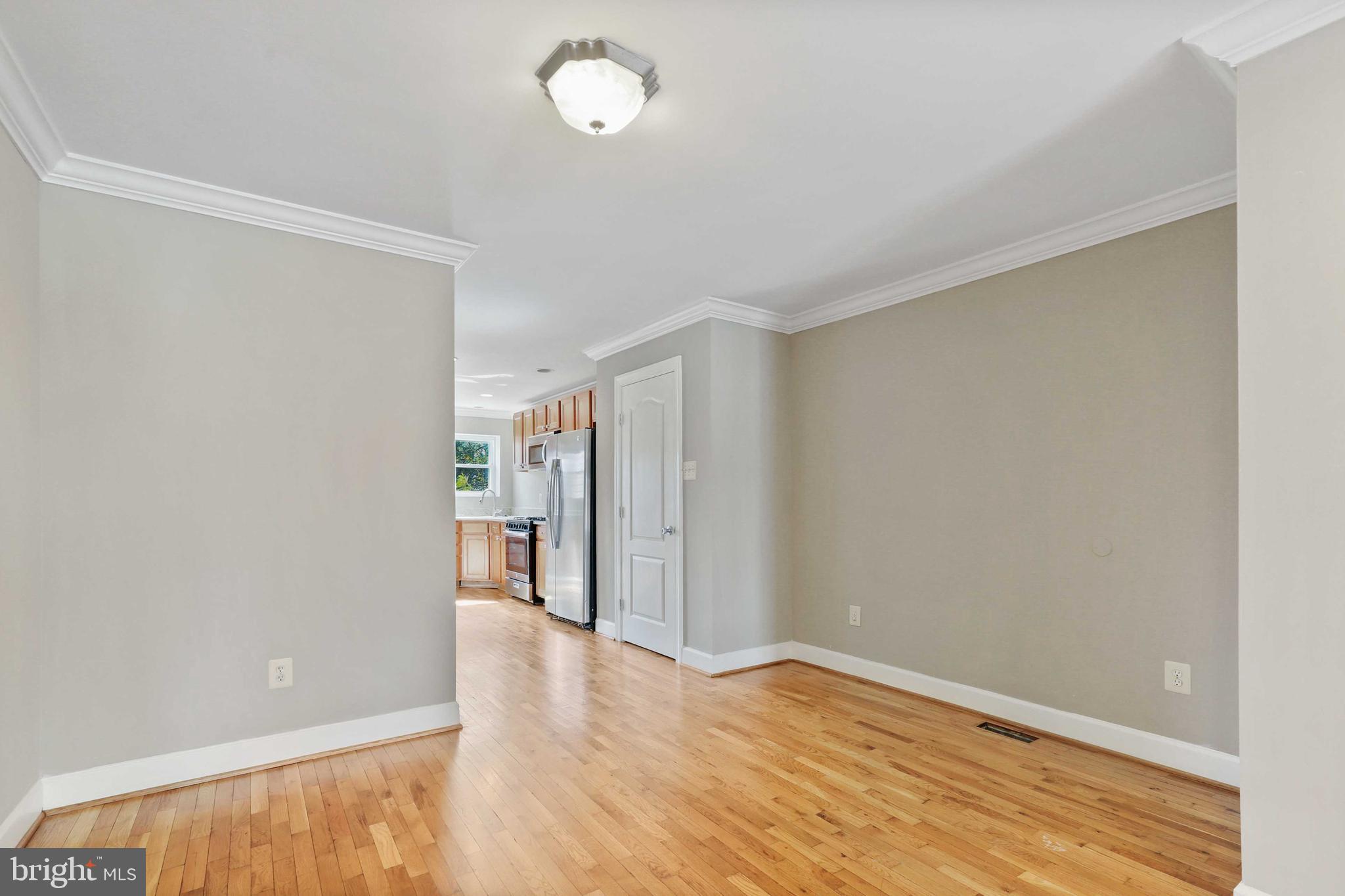 BARCLAY - Residential Lease