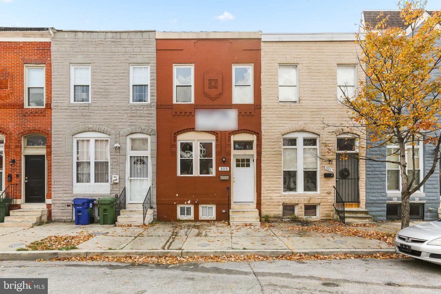 This three bedroom townhome has two full bathrooms  and one half bathroom with an open concept kitchen to dining to living area. This home has been fully renovated with modern finishes with a new trim and paint package, stainless steal appliances , hardwood floors, central air, and granite countertops,. There are three bedrooms on the second level. The basement level is fully finished and has tons of space for storage with a bonus room for  entertainment.  This home is located close to Mt. Vernon shopping and 83 making travel convenient.