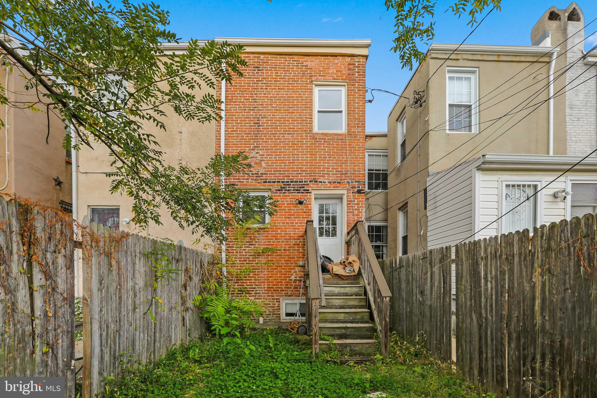 BARCLAY - Residential Lease