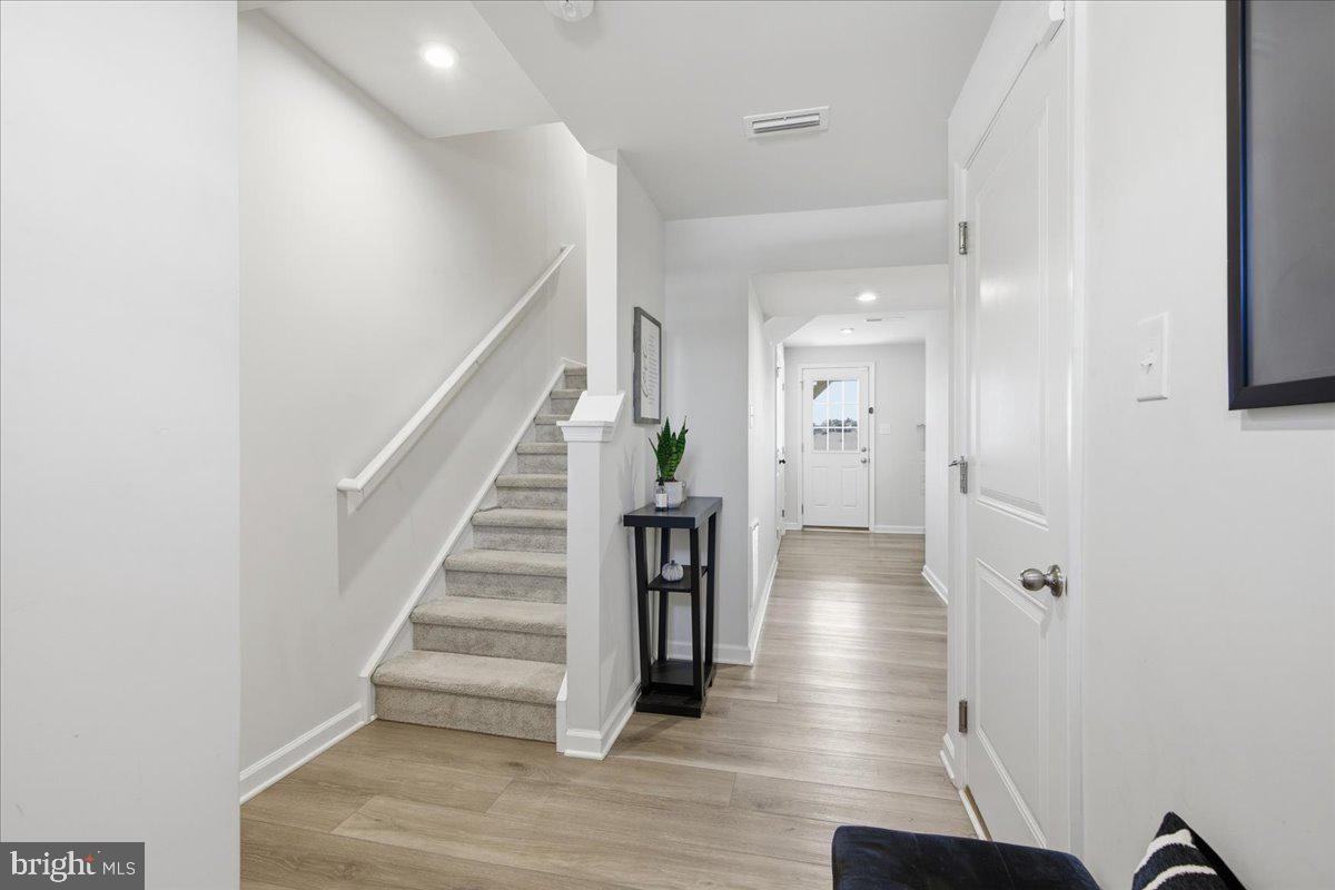 24 WENDOWSKI STREET L