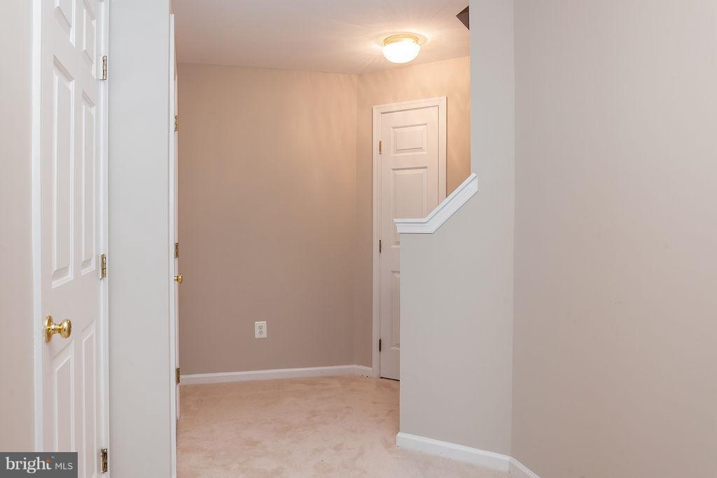 JAPONICA - Residential Lease