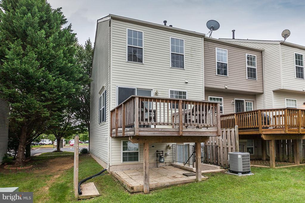 JAPONICA - Residential Lease