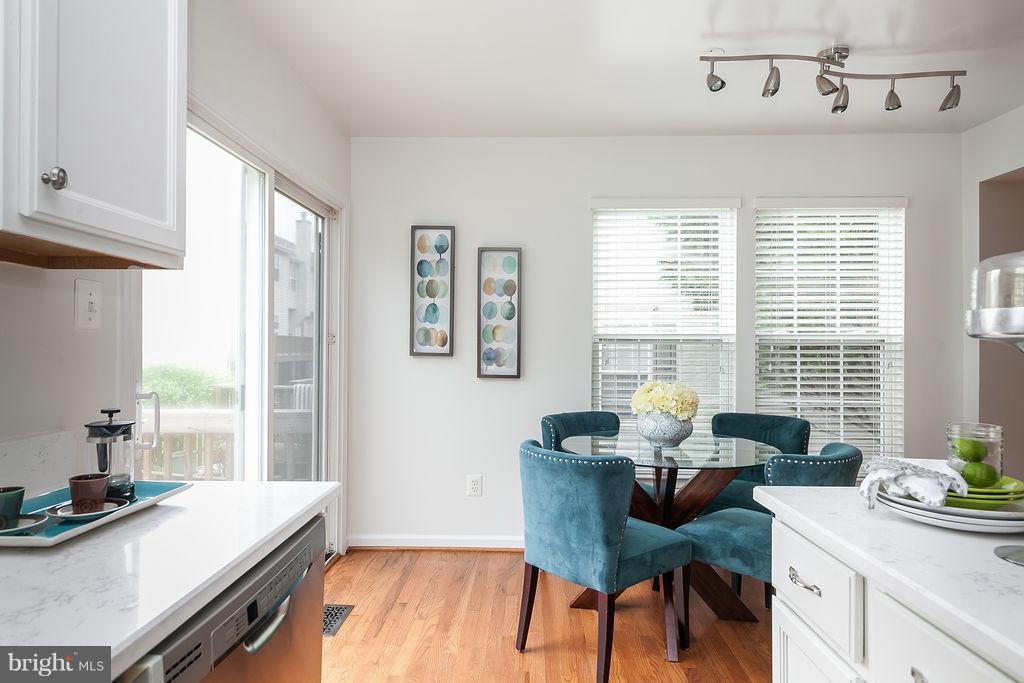 JAPONICA - Residential Lease