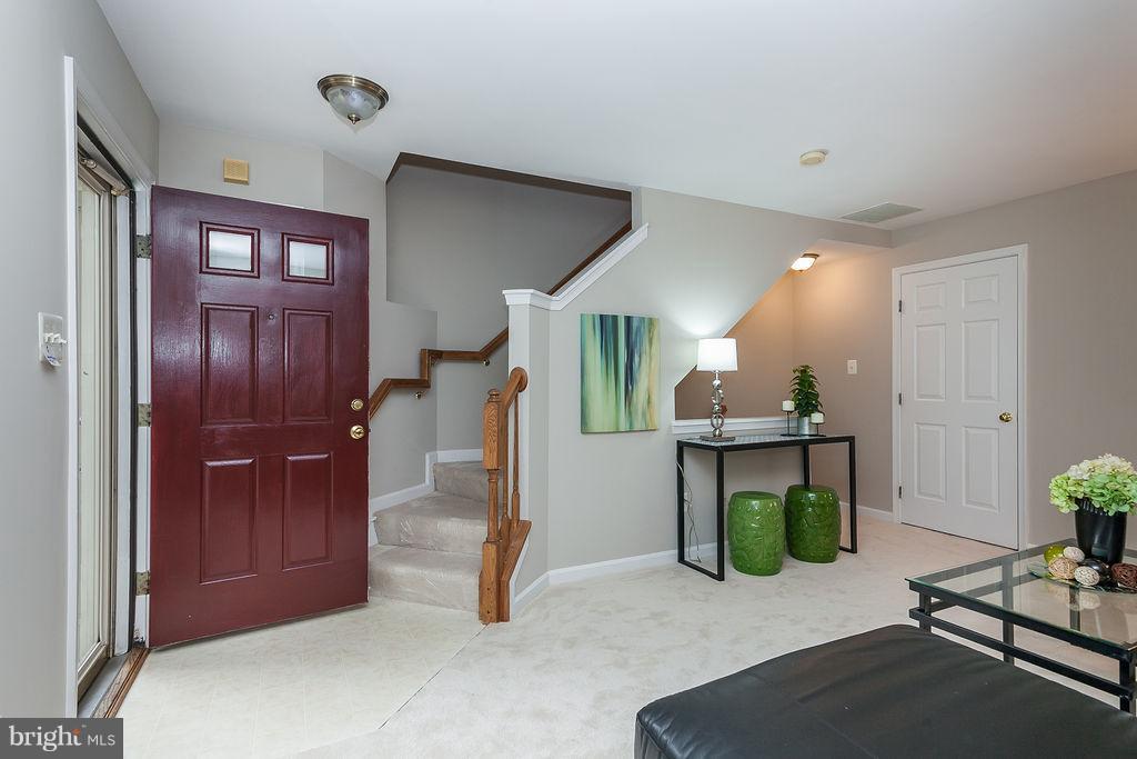 JAPONICA - Residential Lease