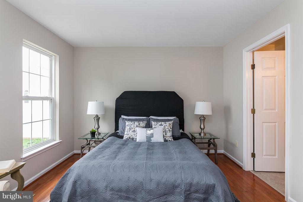 JAPONICA - Residential Lease