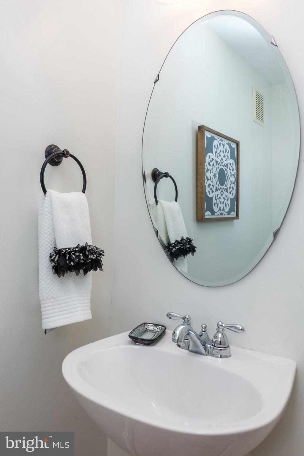 JAPONICA - Residential Lease