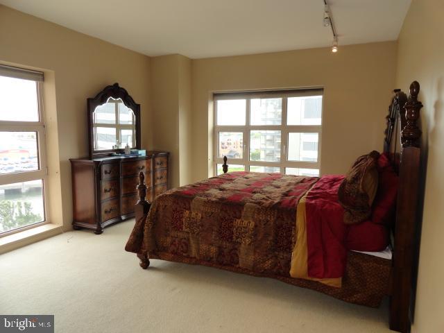 INNER HARBOR - Residential Lease