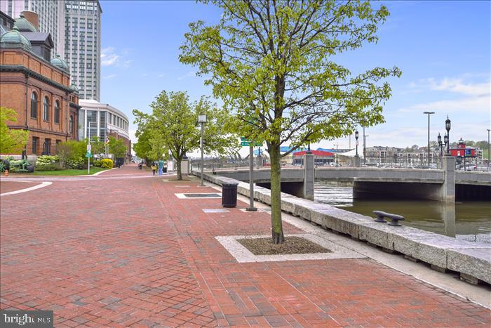 INNER HARBOR - Residential Lease