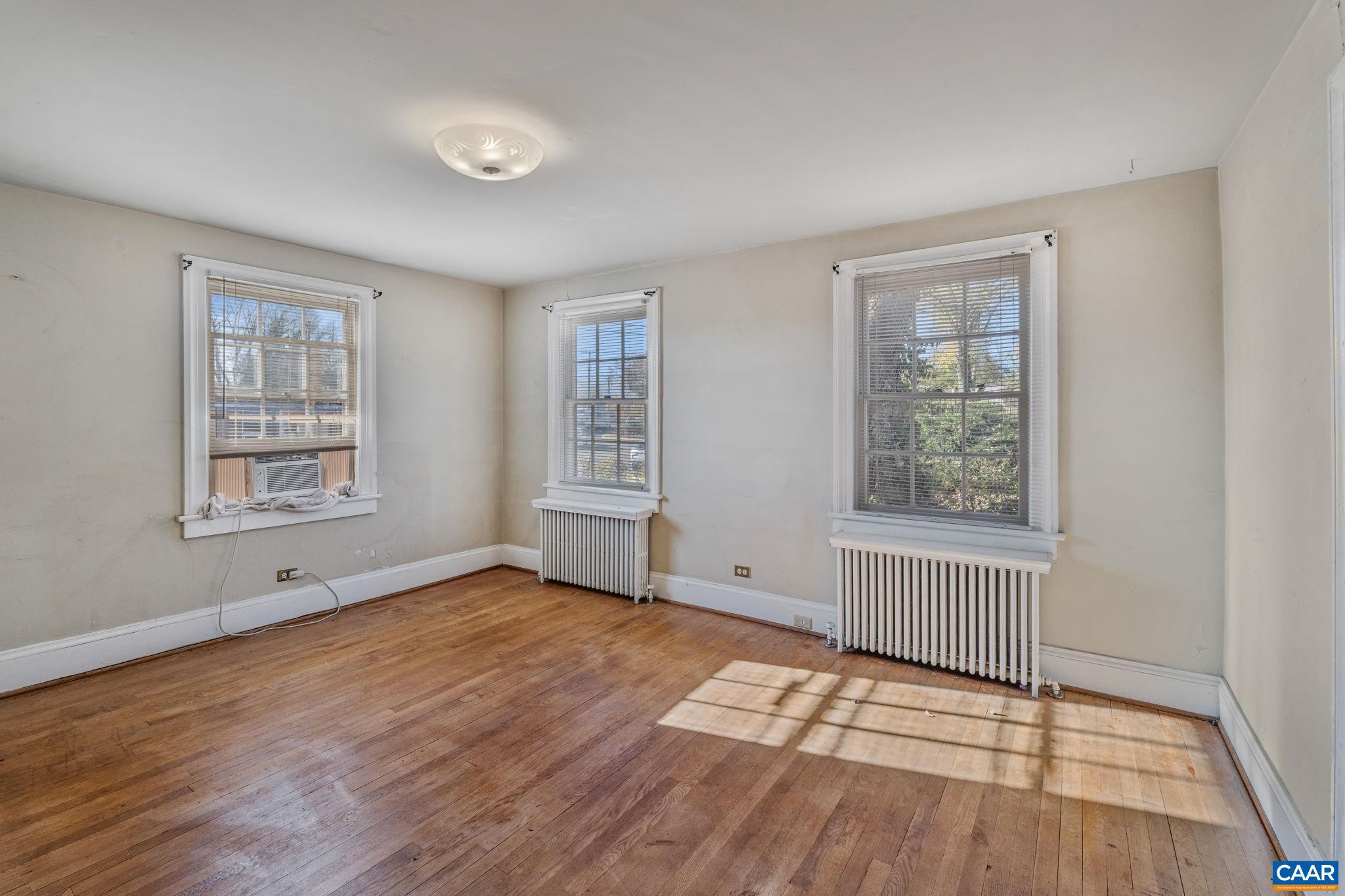 LOCUST GROVE - Residential