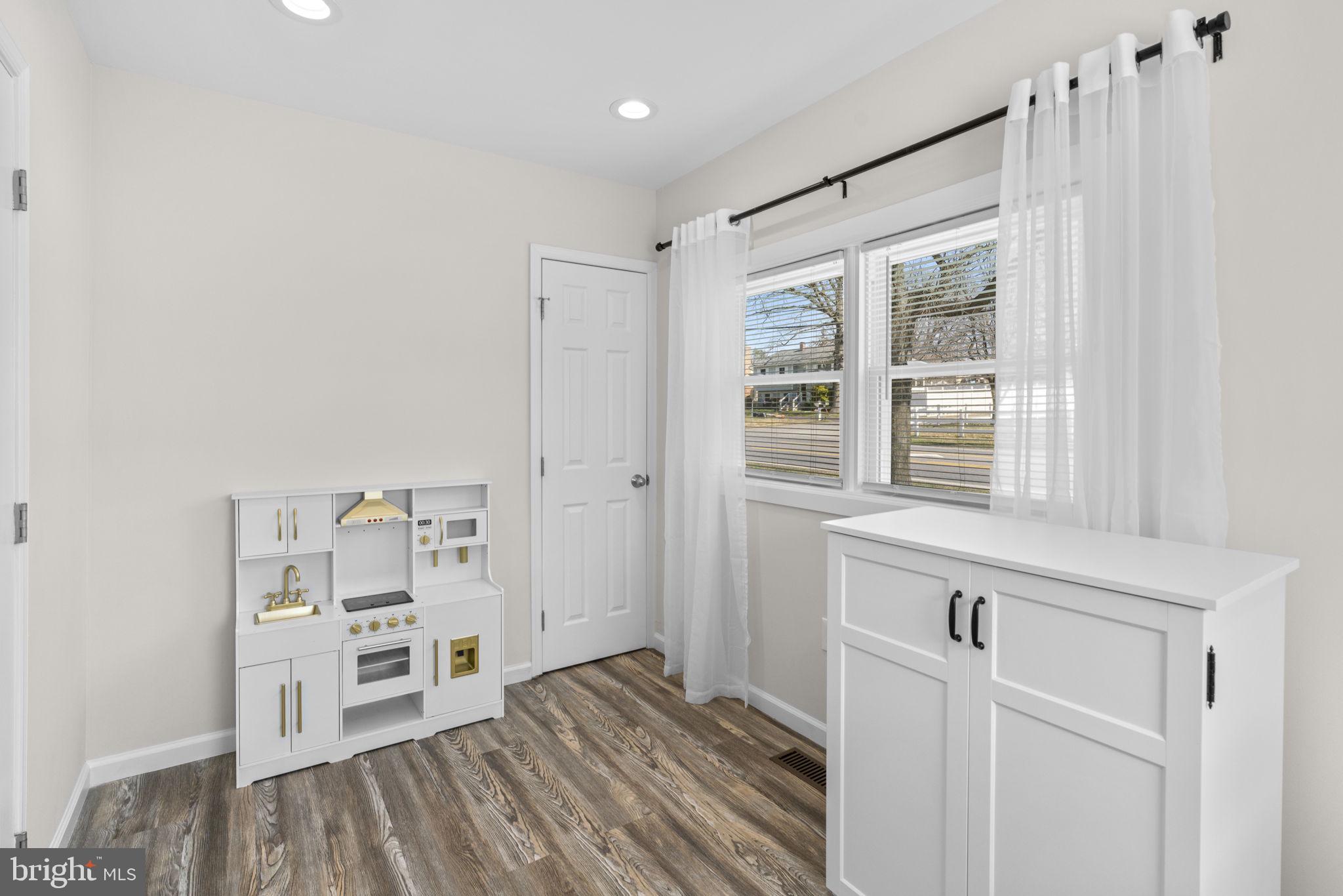 SEVERN - Residential