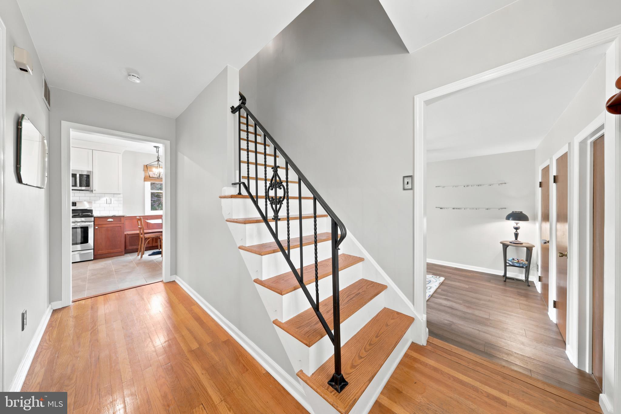 202 FORD STREET