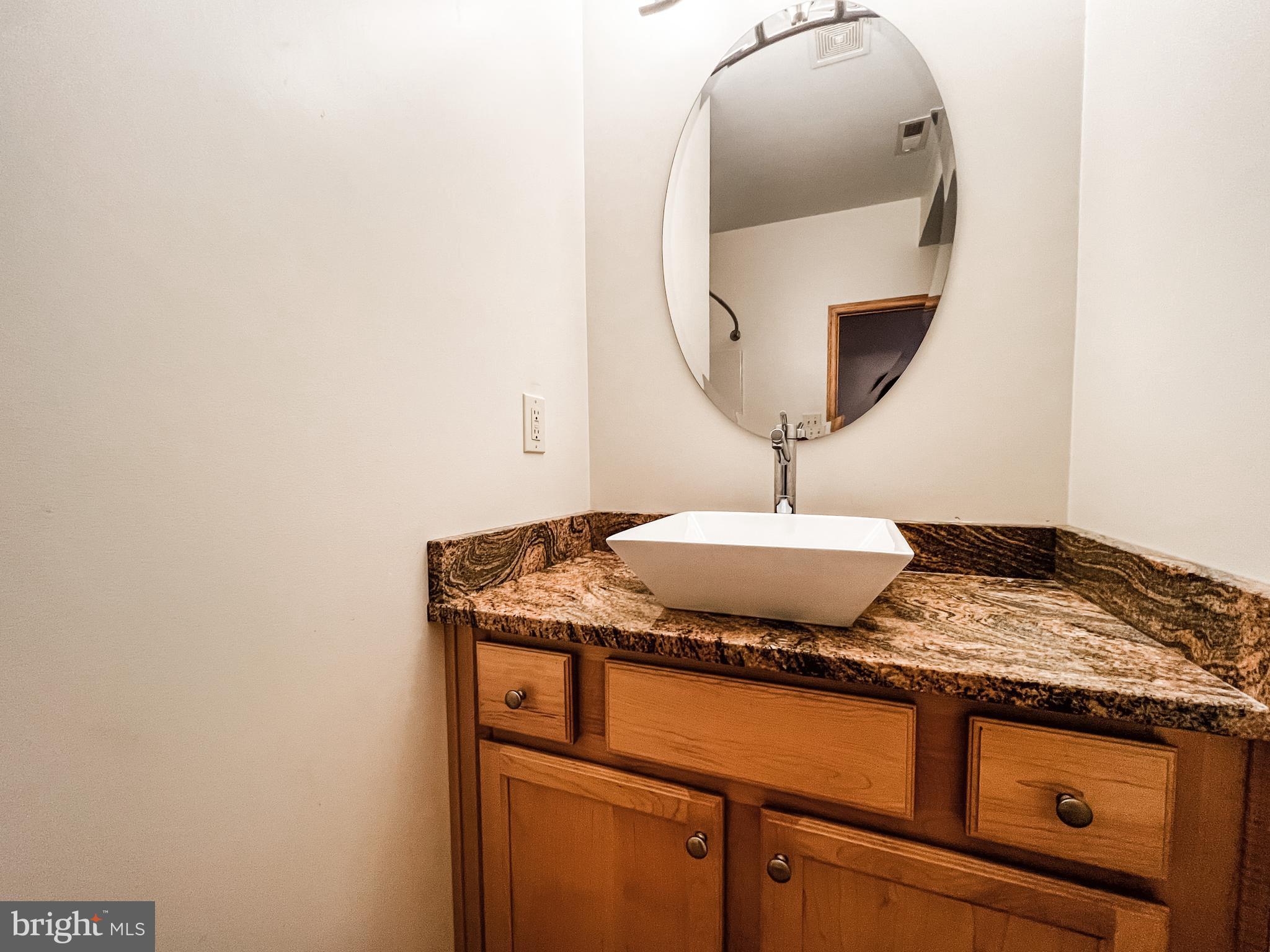 CHICKADEE CIRCLE - Residential Lease