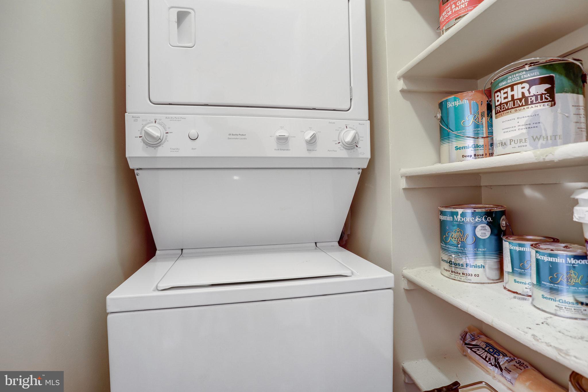 LEISURE WORLD - Residential