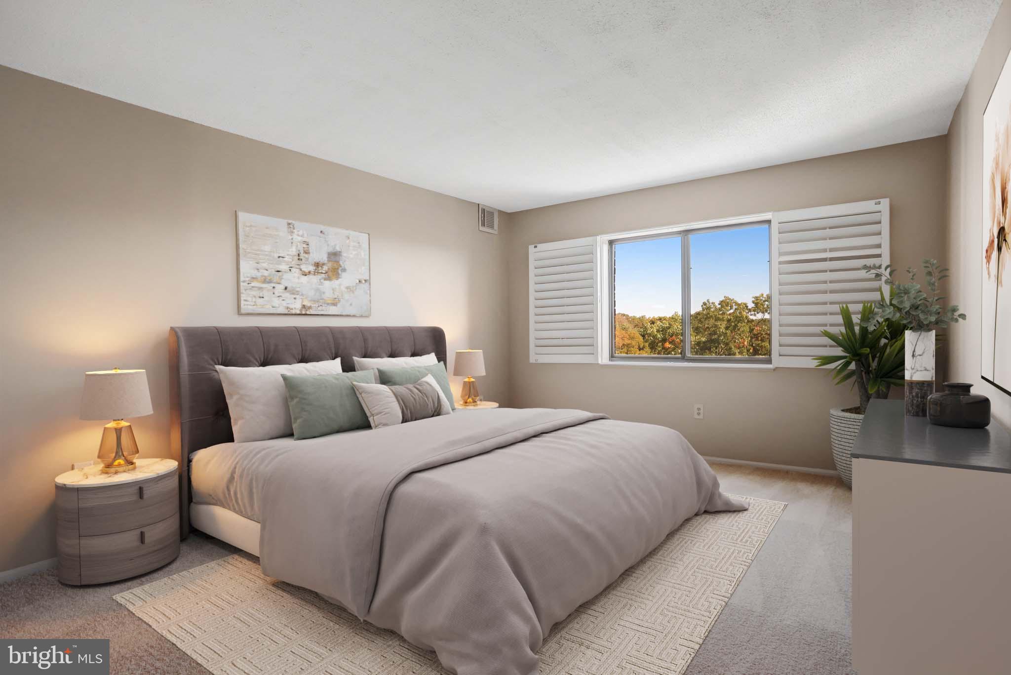 LEISURE WORLD - Residential