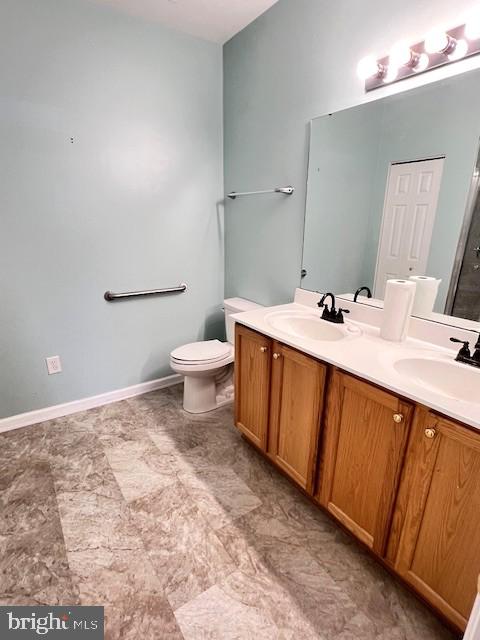 KINGS CROSSING - Residential