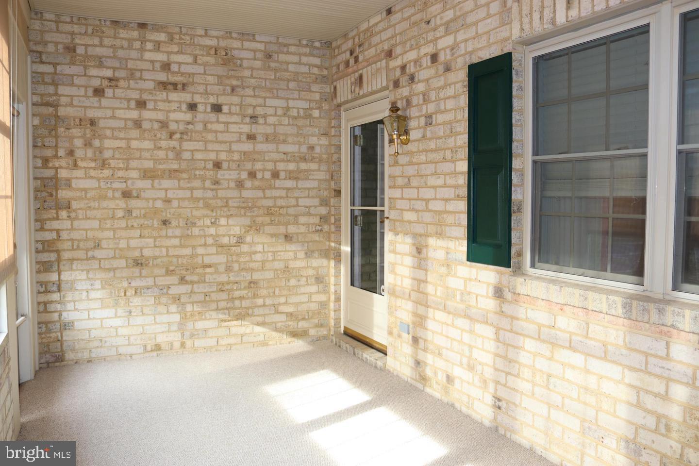 CORTLAND MANOR - Residential Lease