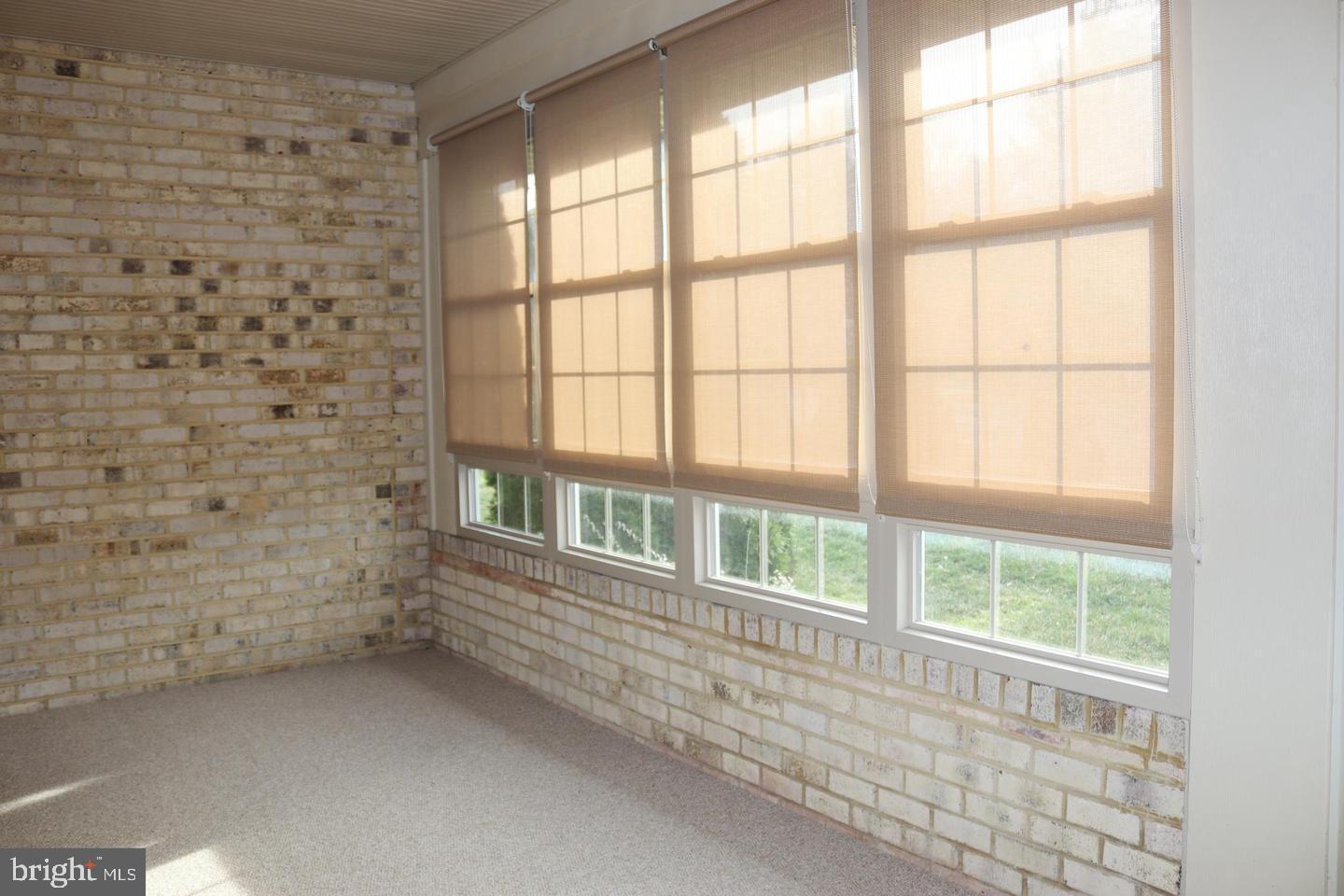 CORTLAND MANOR - Residential Lease