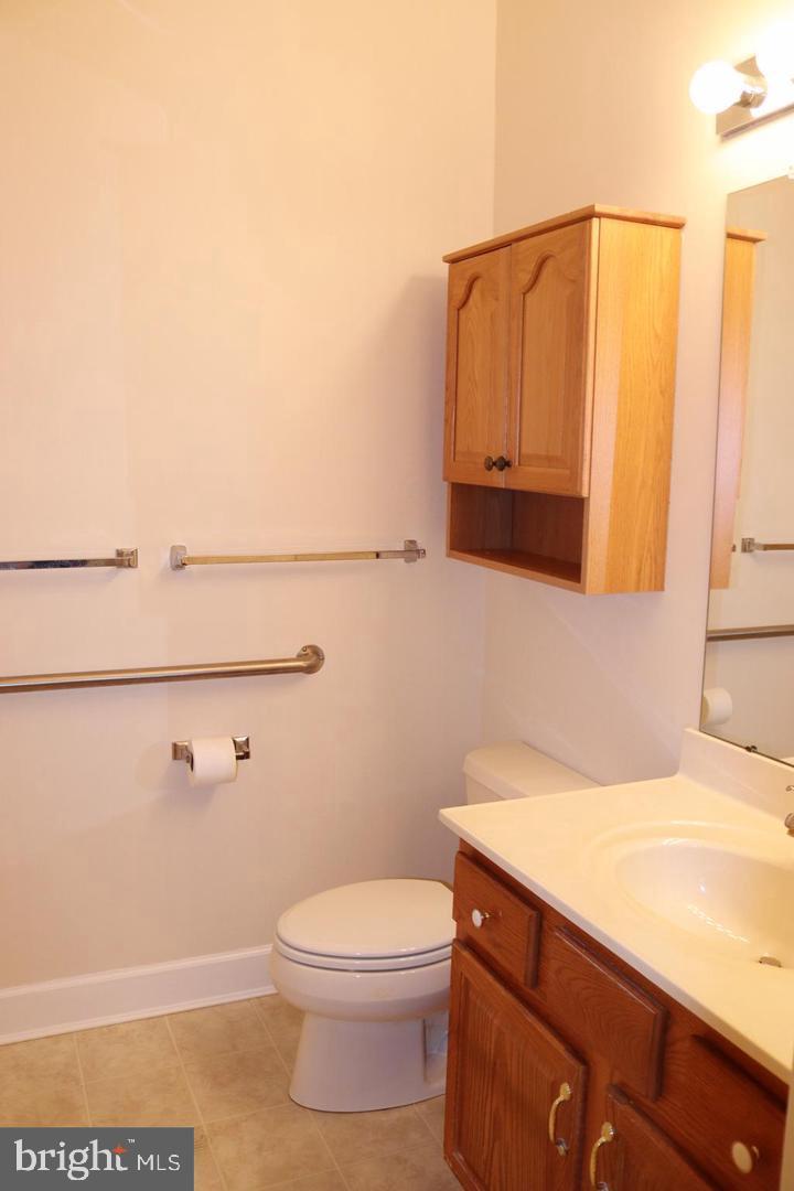 CORTLAND MANOR - Residential Lease