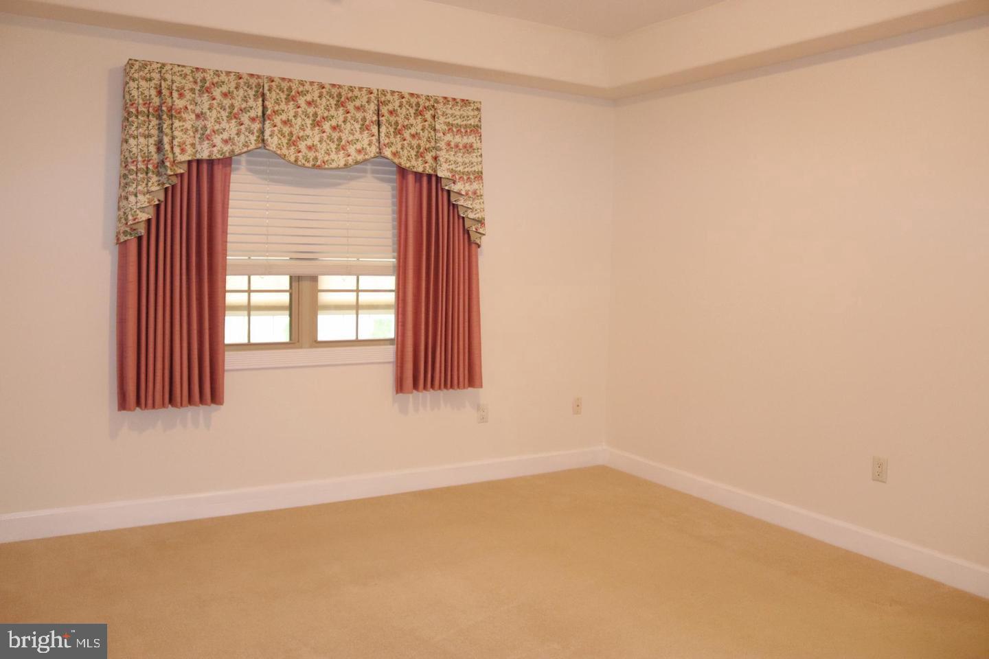 CORTLAND MANOR - Residential Lease