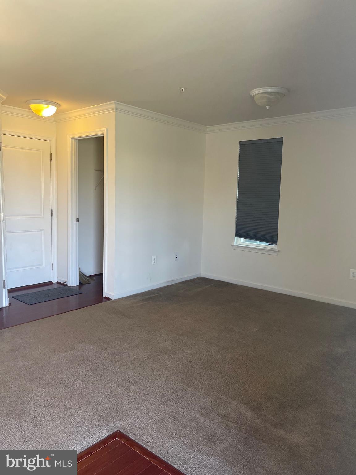 URBANA - Residential Lease