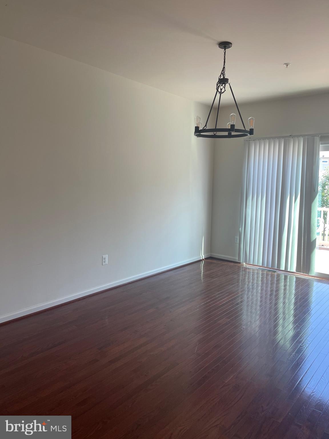 URBANA - Residential Lease