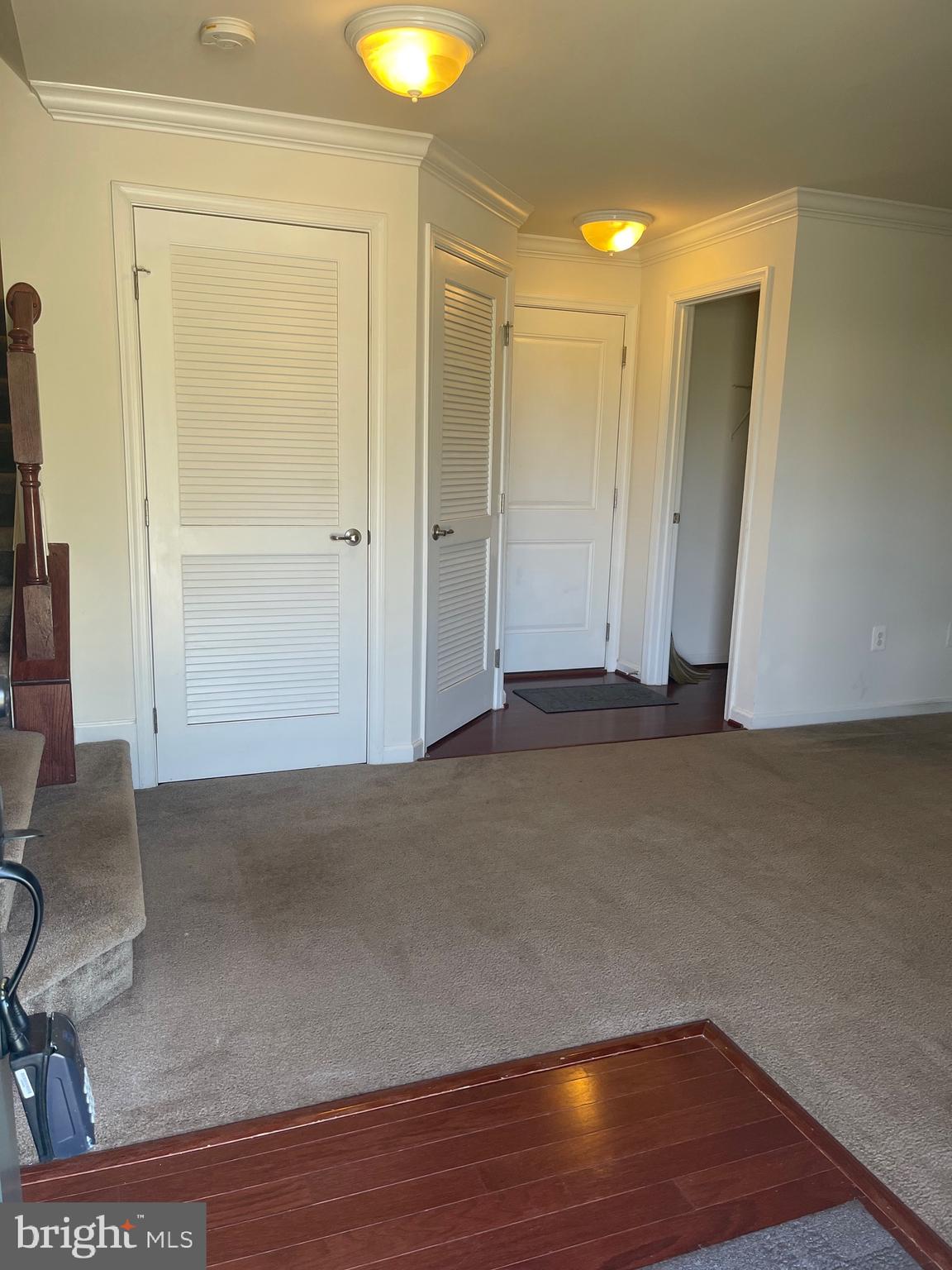 URBANA - Residential Lease