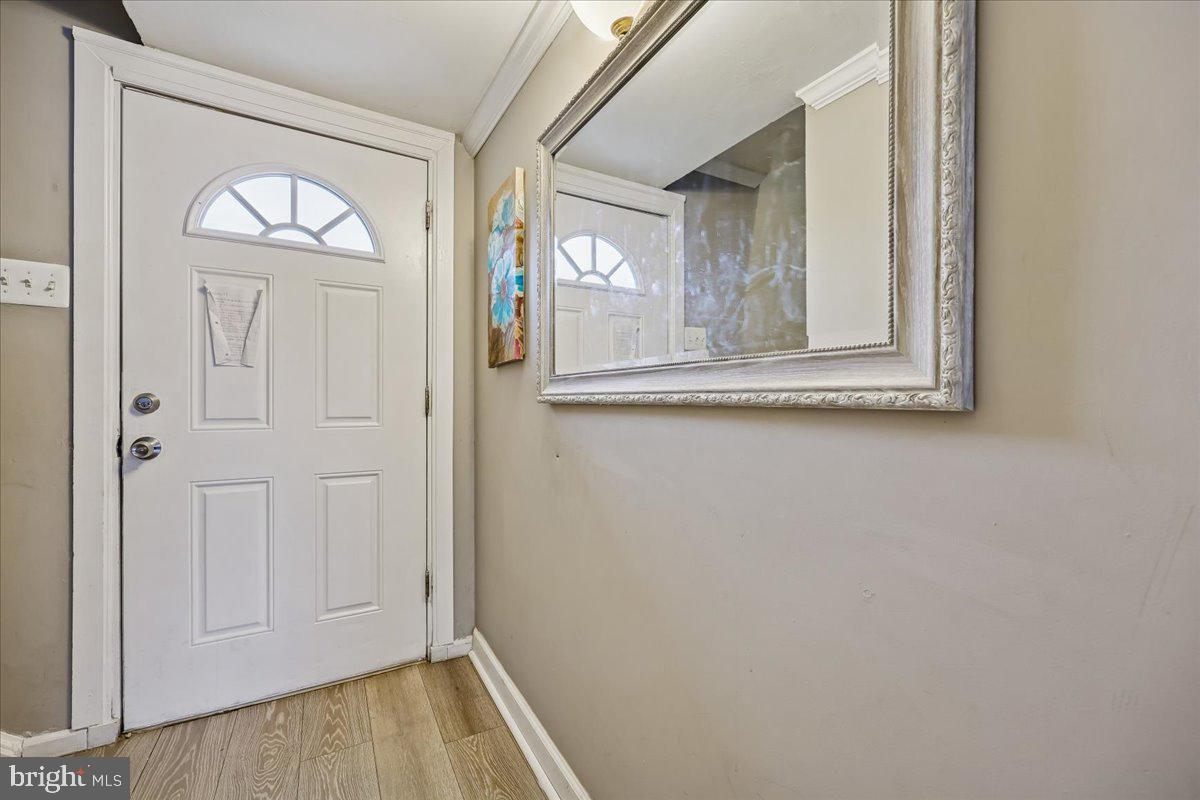 BEL PRE SQUARE - Residential