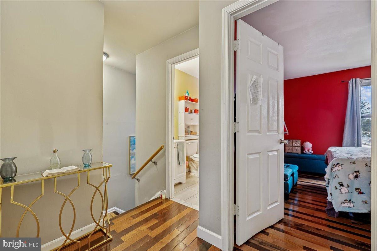 BEL PRE SQUARE - Residential