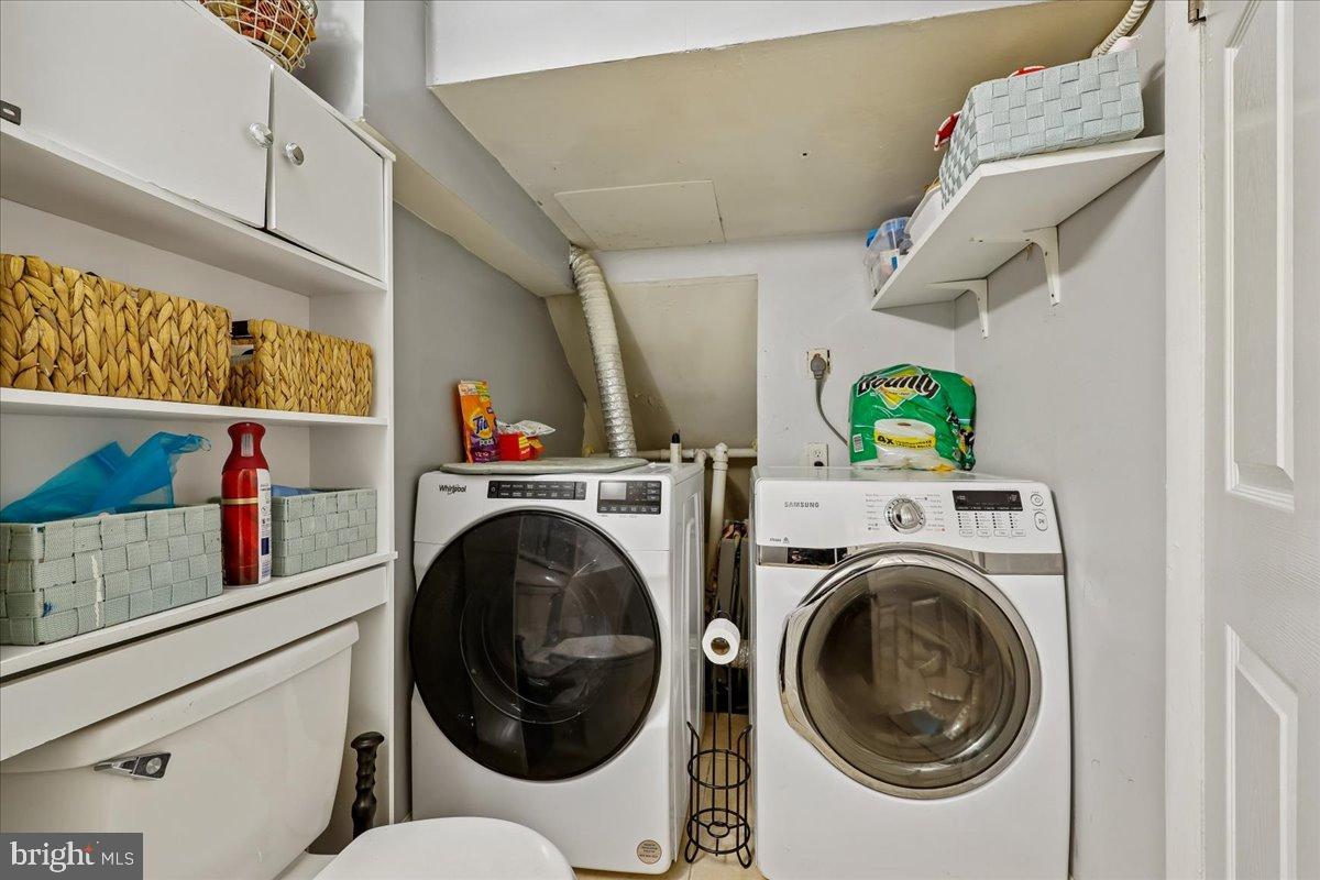 BEL PRE SQUARE - Residential