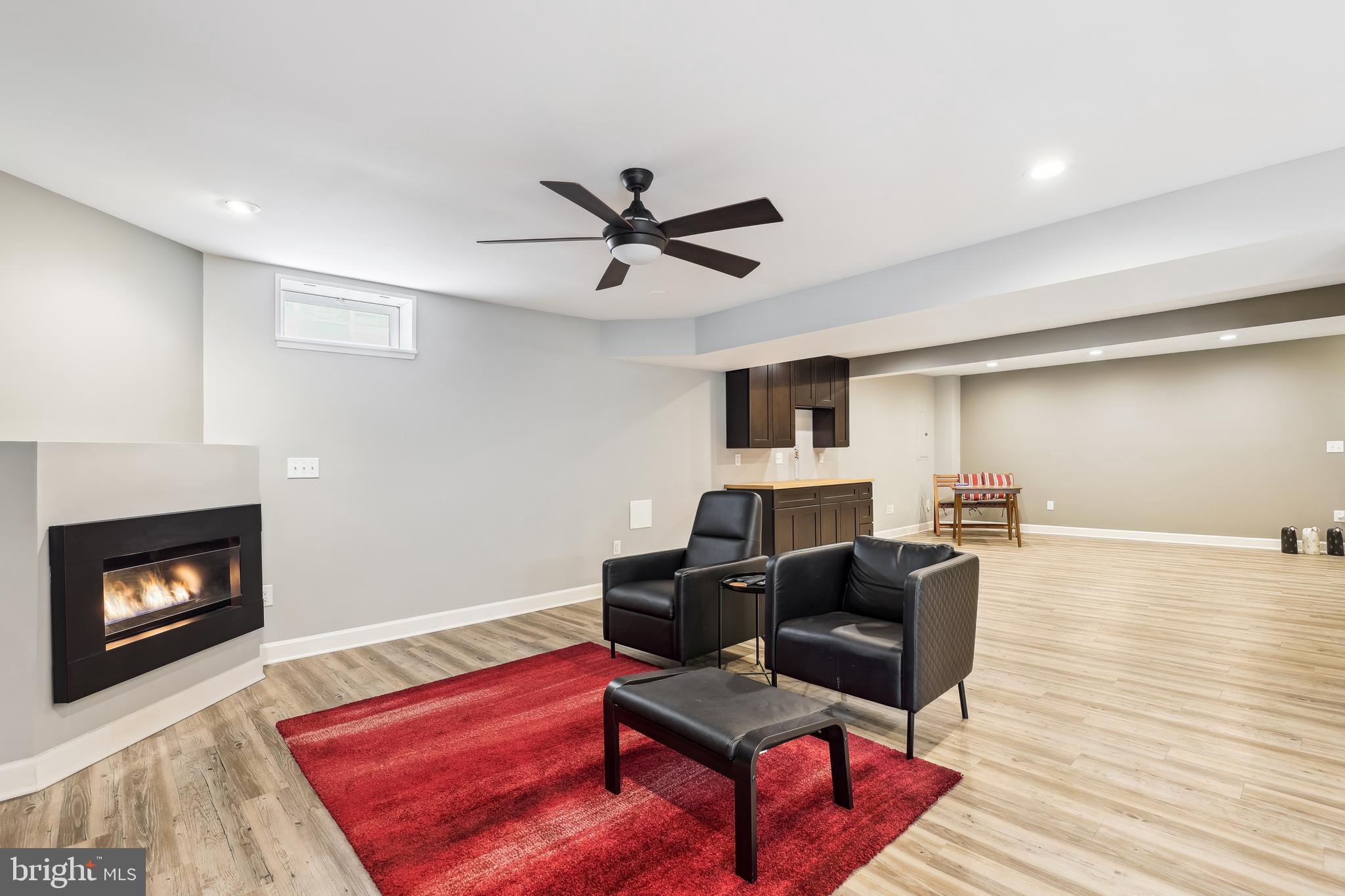 PRINCE WILLIAM TOWN CENTER - Residential