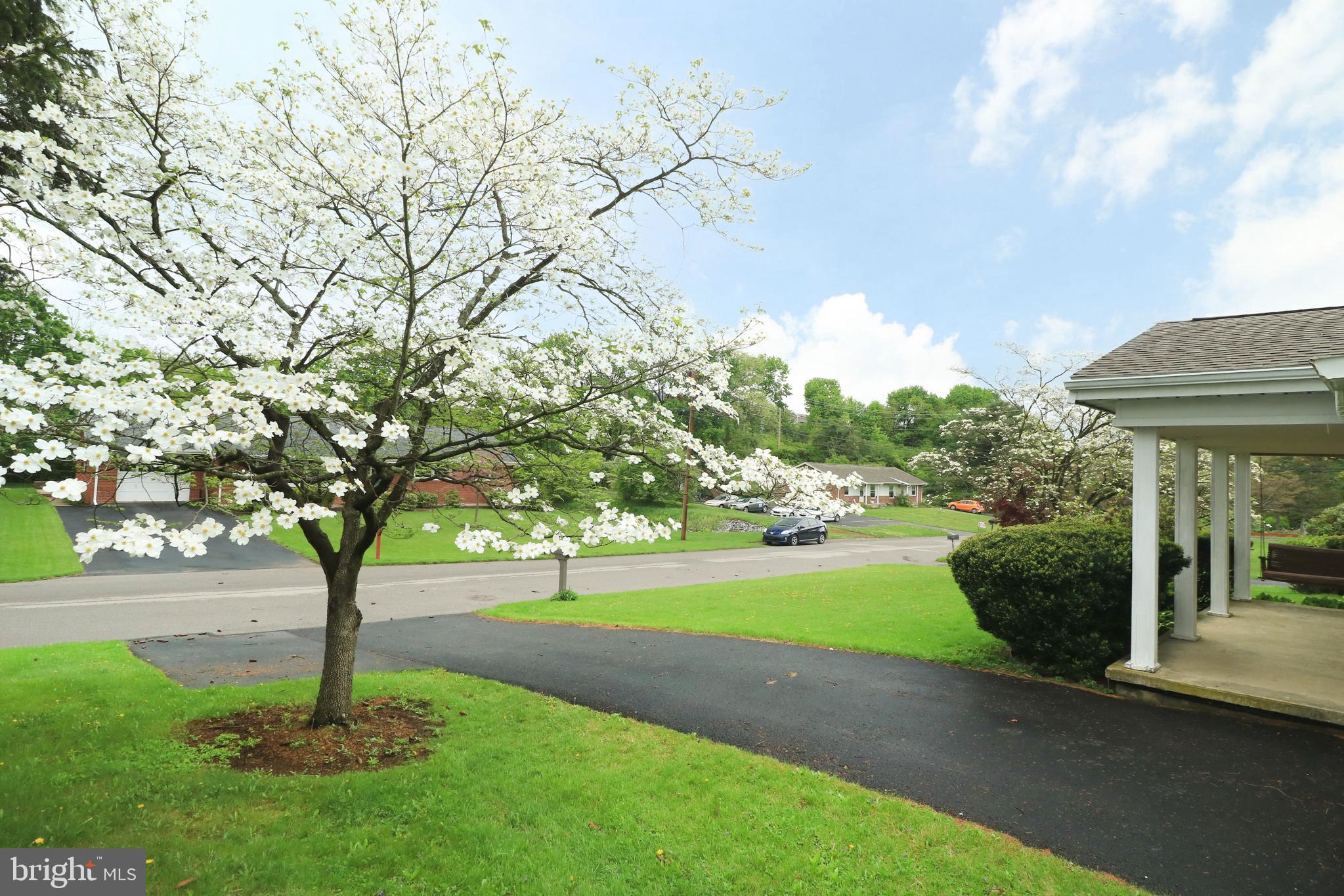 OVERLOOK HEIGHTS - Residential