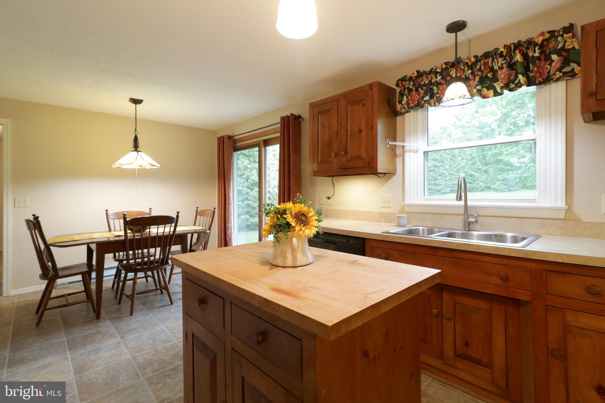 OVERLOOK HEIGHTS - Residential