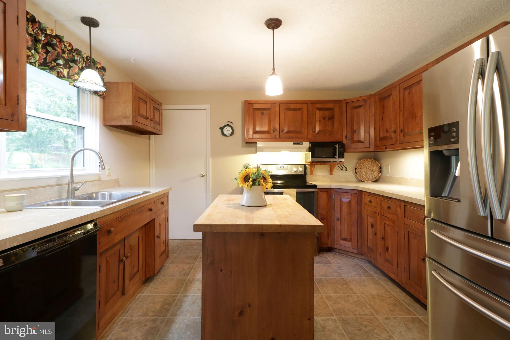 OVERLOOK HEIGHTS - Residential