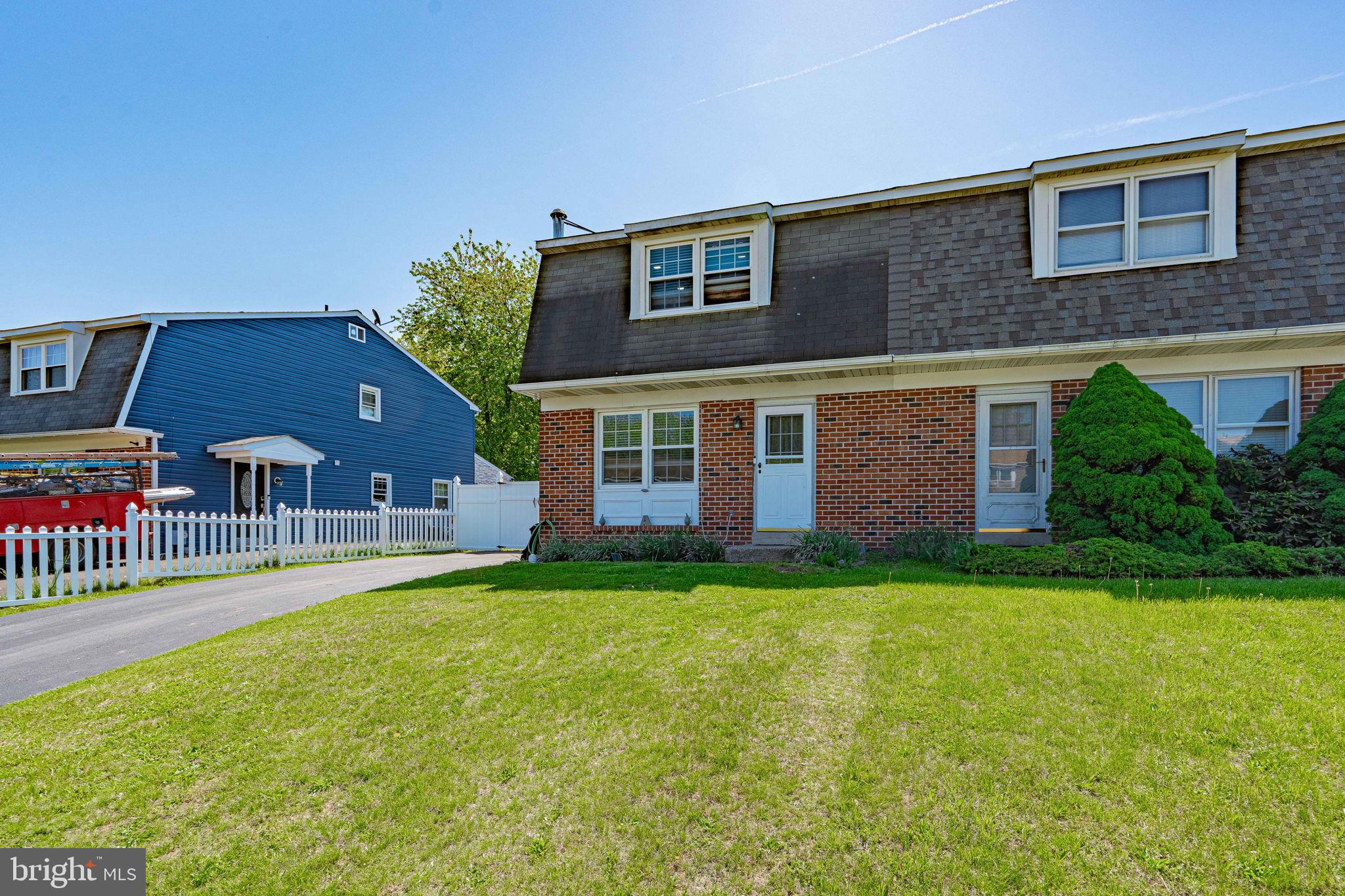 DEVONSHIRE ESTS - Residential