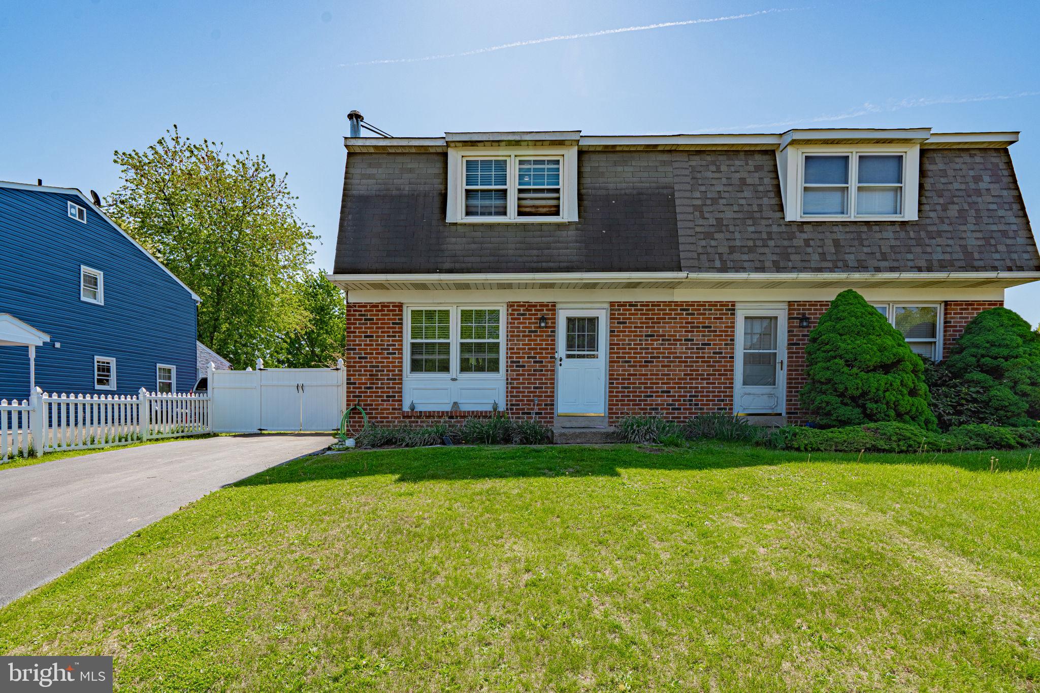DEVONSHIRE ESTS - Residential