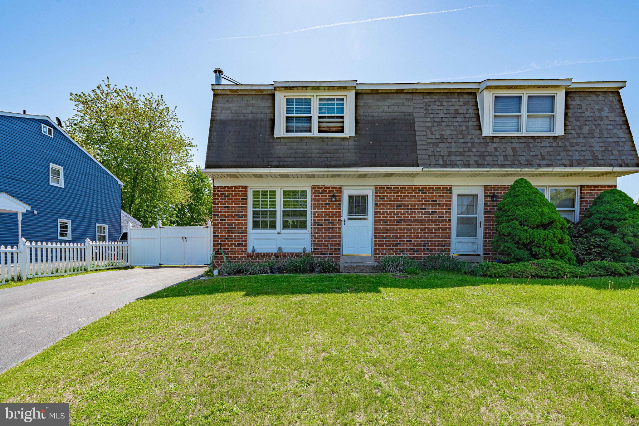 DEVONSHIRE ESTS - Residential